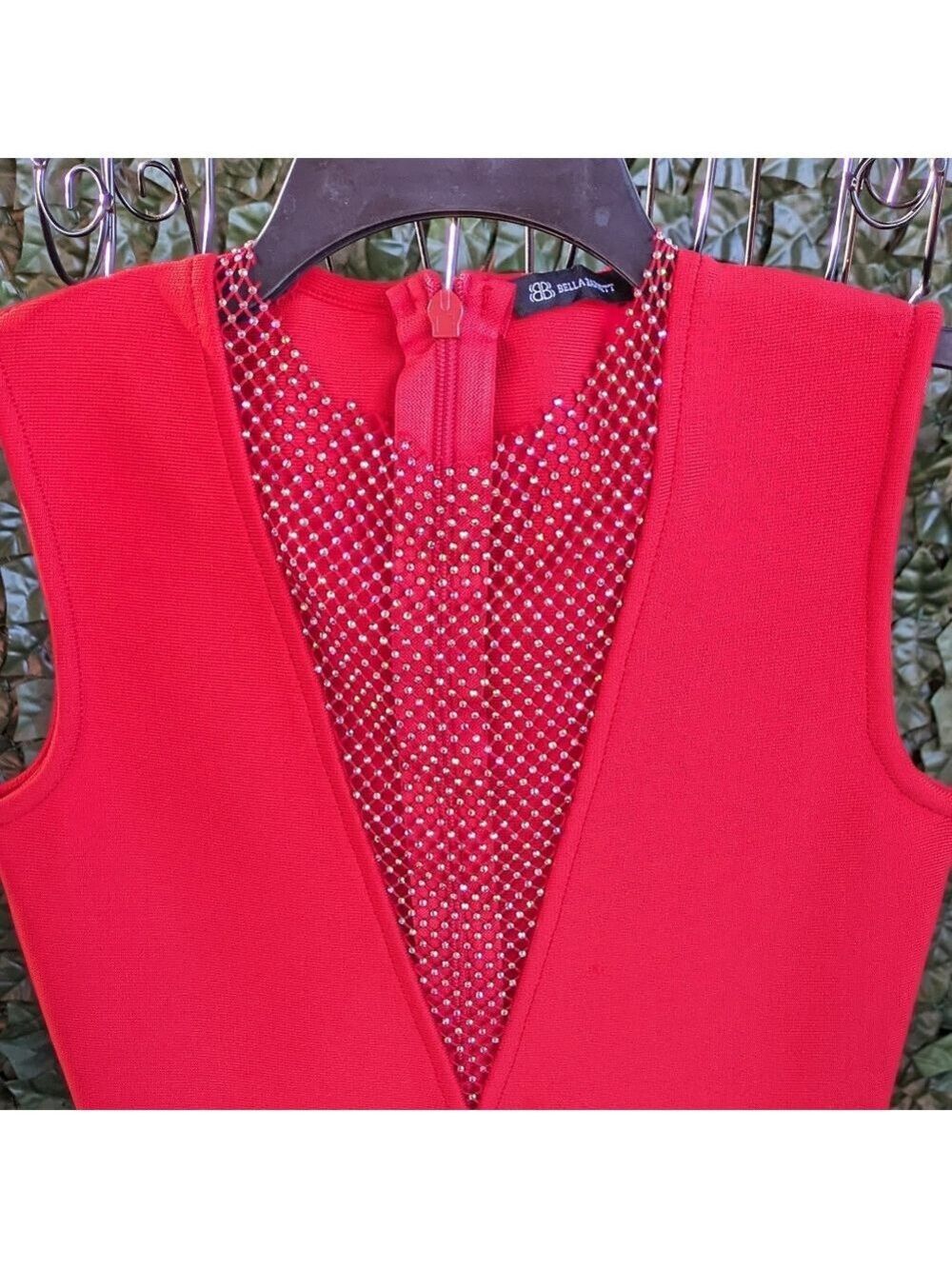 New Beautiful Bella Barnett Dress, red color, size Large, bodycon. - Picture 7 of 14